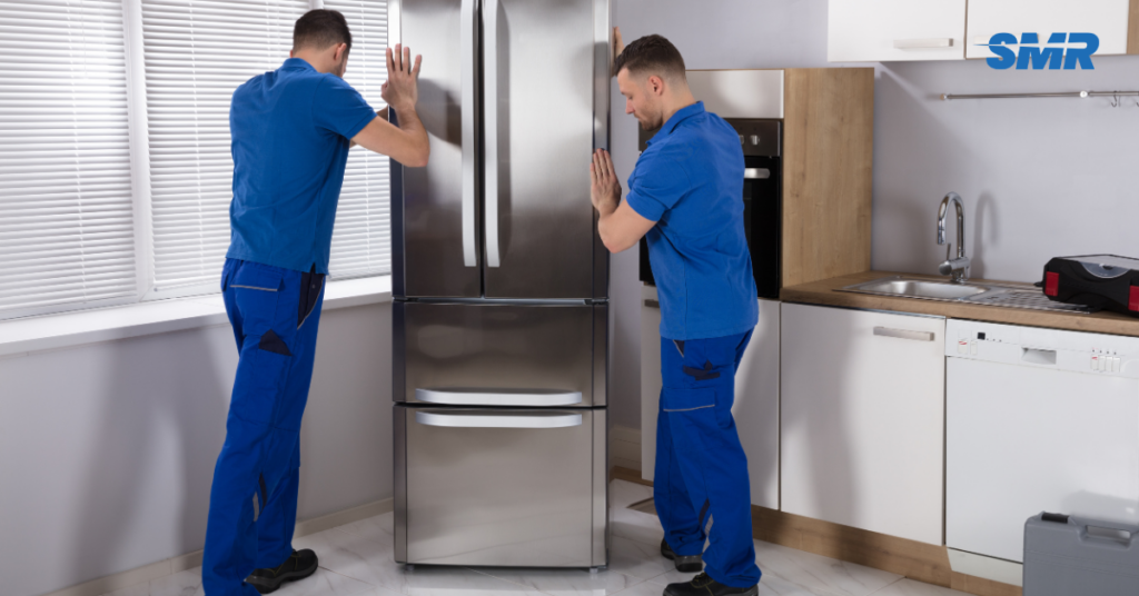 House removals South Norwood SE25 movers carrying furniture