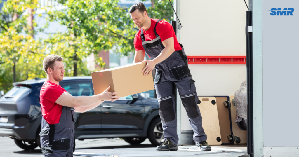 Flat removals Gunnersbury W3 apartment moving specialists